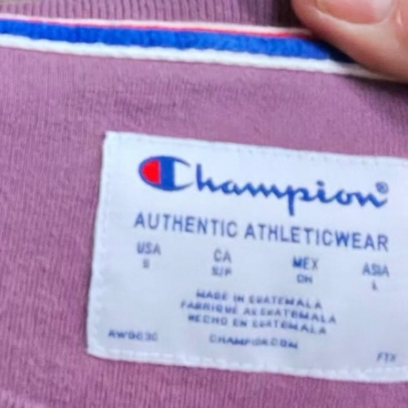 Champion Women's Purple Sweatshirt - Picture 4 of 7